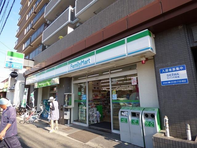 コンビニ