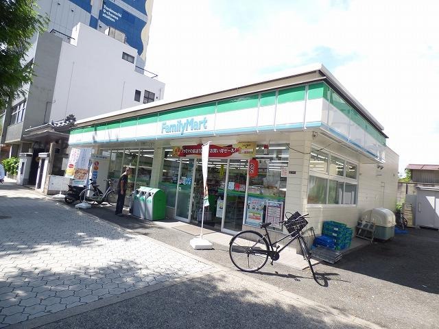 コンビニ