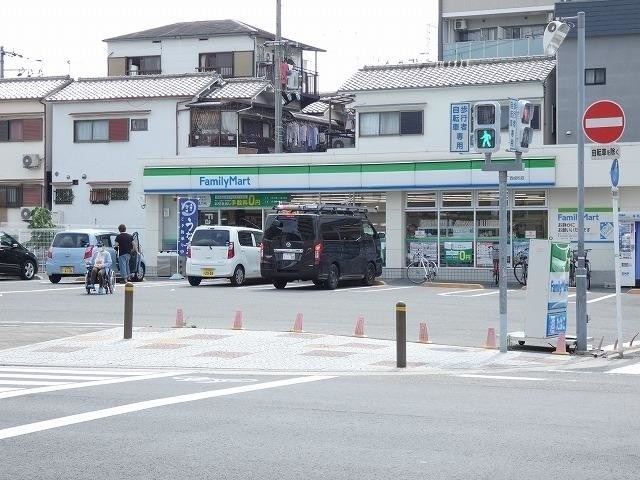 コンビニ