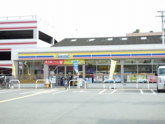 コンビニ