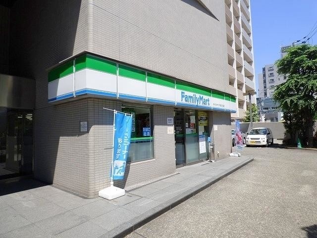 コンビニ